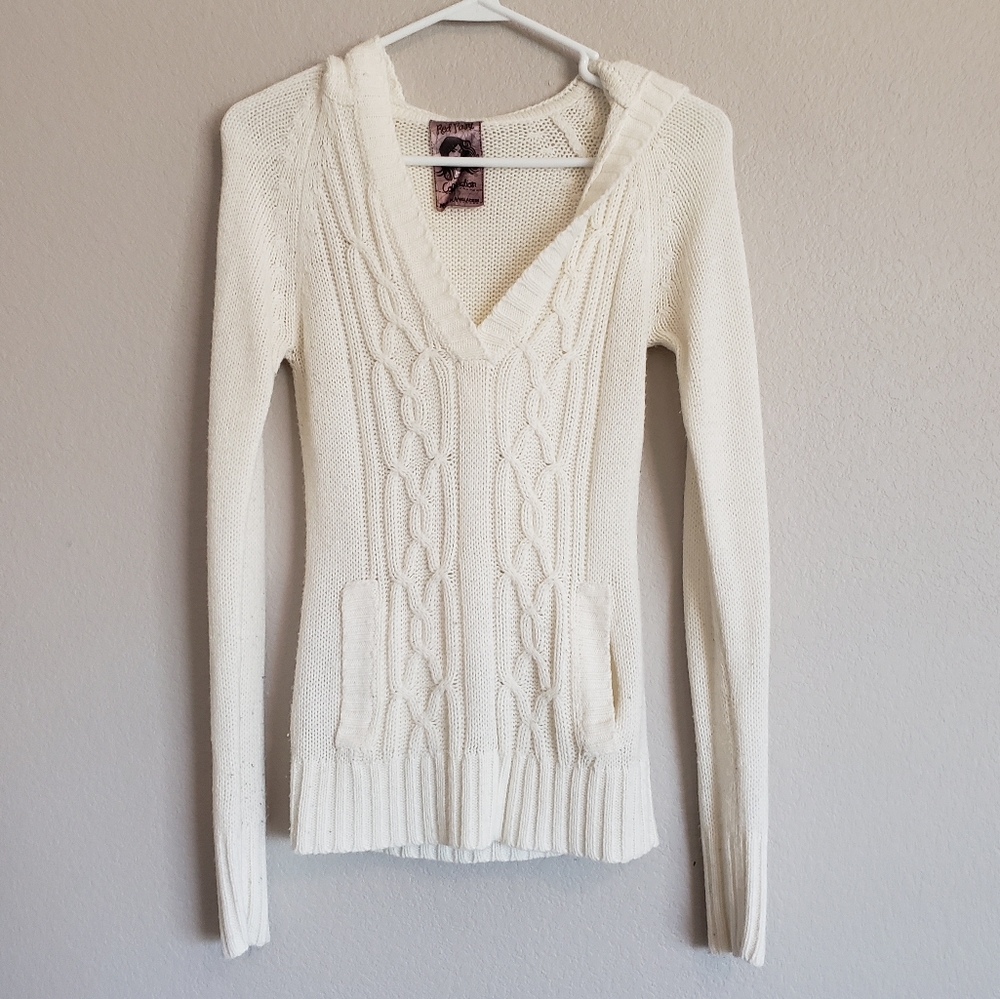 3/$21 - Cream Sweater (Donated)
